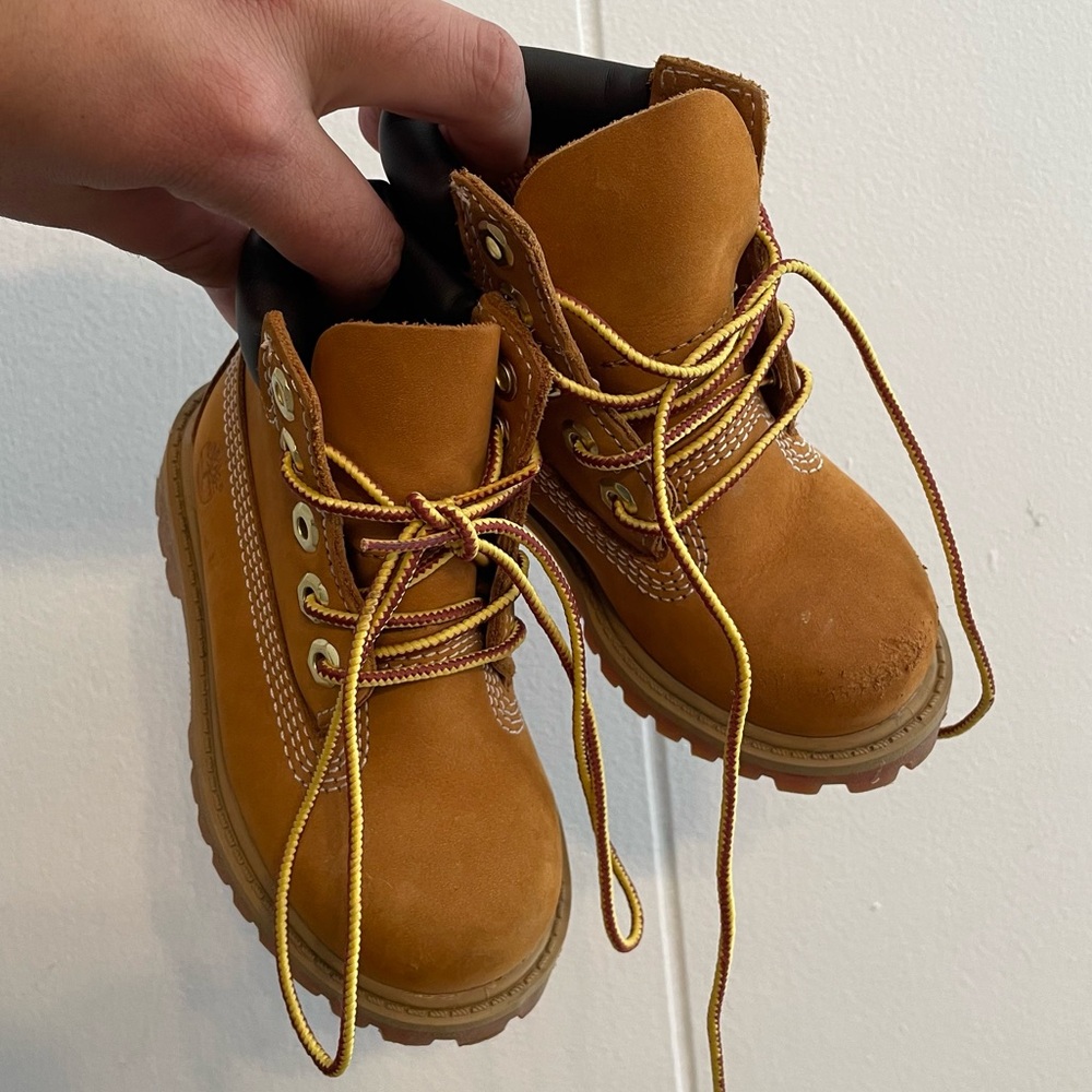 Timberland Kids Boots in Tan and Brown